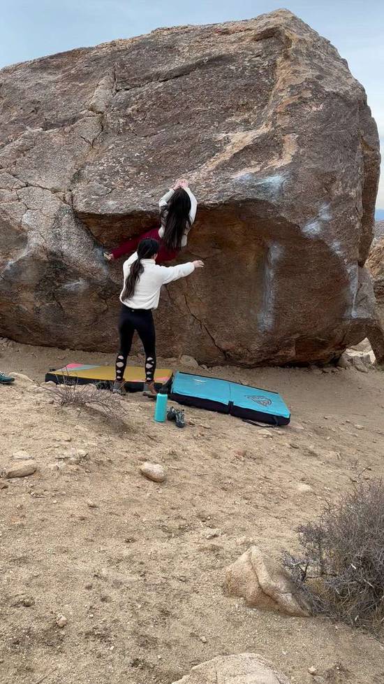 Unnamed Traverse v2, Joshua Tree - Beta Video from olipop.
