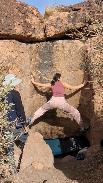 Flush vB, Bishop - Beta Video from bouldering_dumpling