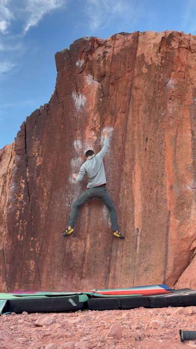 Pearl Necklace v6, Red Rock - Beta Video from Rising