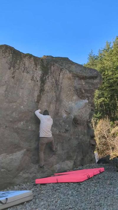 Thin Lizzy v2, North Bend - Beta Video from 0x6165