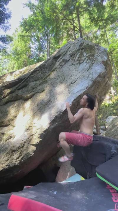The Stinger Left Low v8, Squamish - Beta Video from Yitao