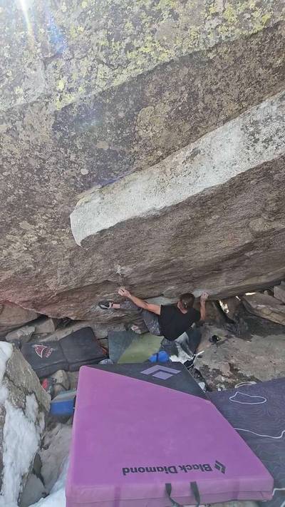 Neolithic v10, Little Cottonwood Canyon - Beta Video from Delaymybelay