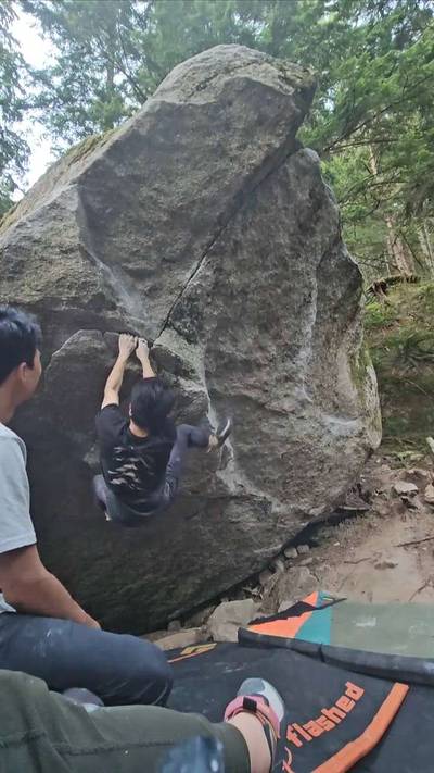 Cradle Robber Light v6, Squamish - Beta Video from Liam.grip.holds