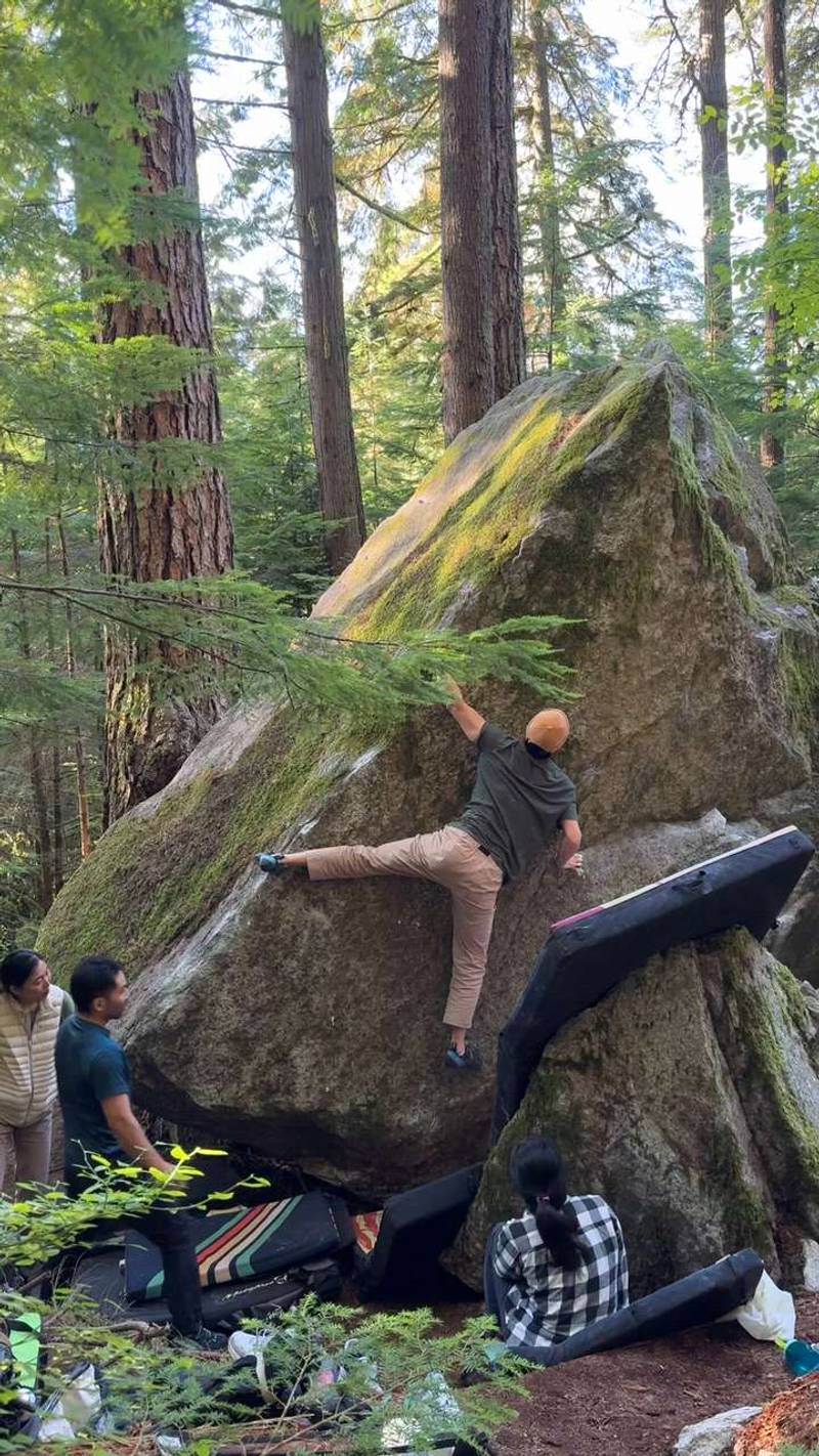 Remy's Arete v5, Squamish - Beta Video from Kev