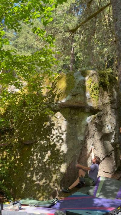 The Giant's Nose v4, Squamish - Beta Video from MorganP