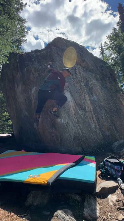 Shorty Arete v1, Guanella Pass - Beta Video from RockaTanaka