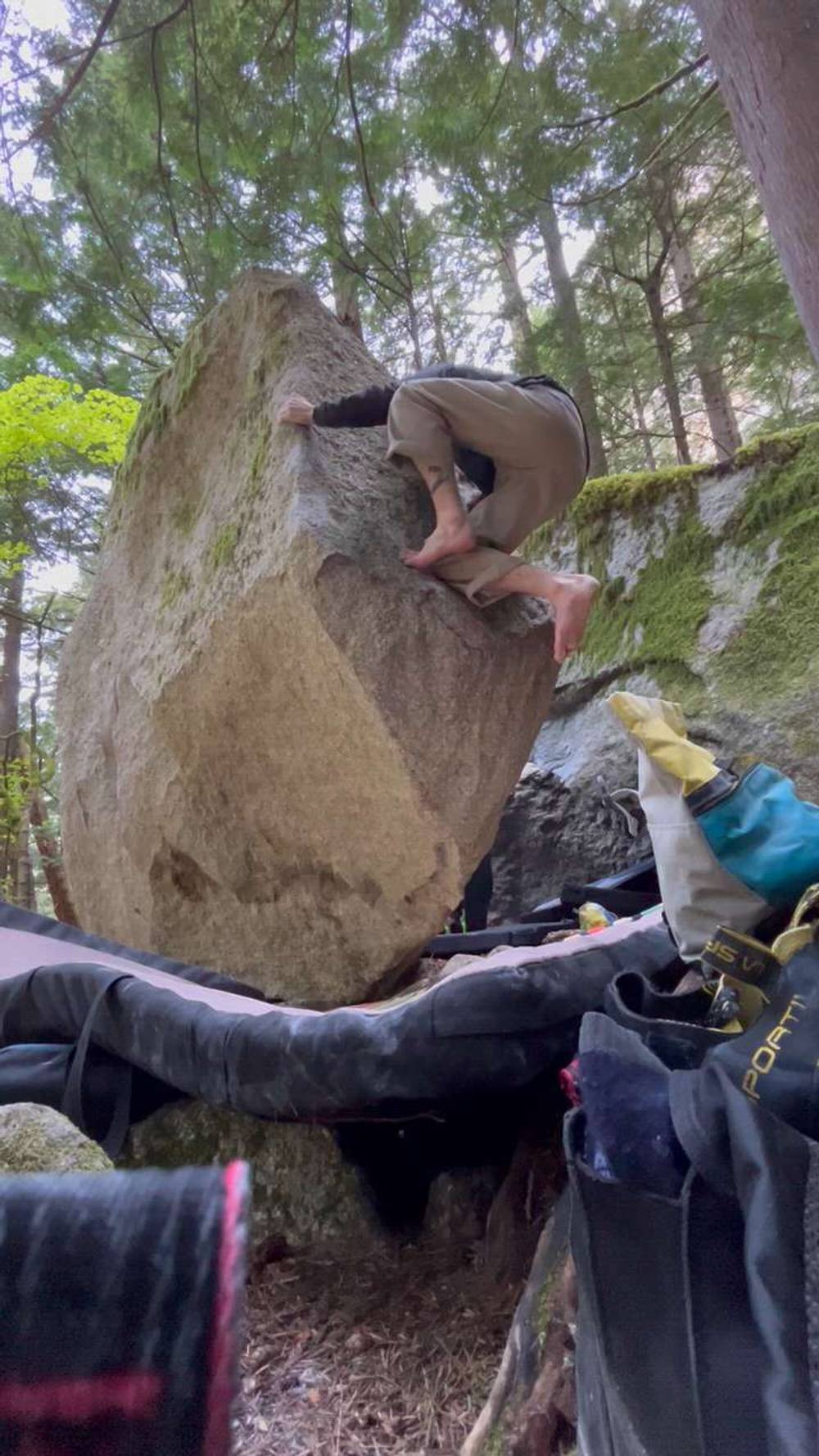 Hec's Arete v7, Squamish - Beta Video from seanvanderluit