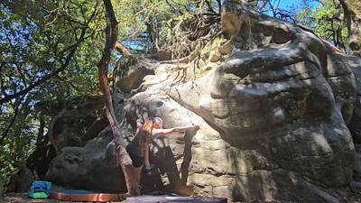 Mrs. Magoo Traverse v3, Castle Rock State Park - Beta Video from thundrahgon