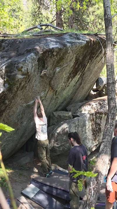 The Squamish Problem v5, Leavenworth - Beta Video from BrendanPerdue