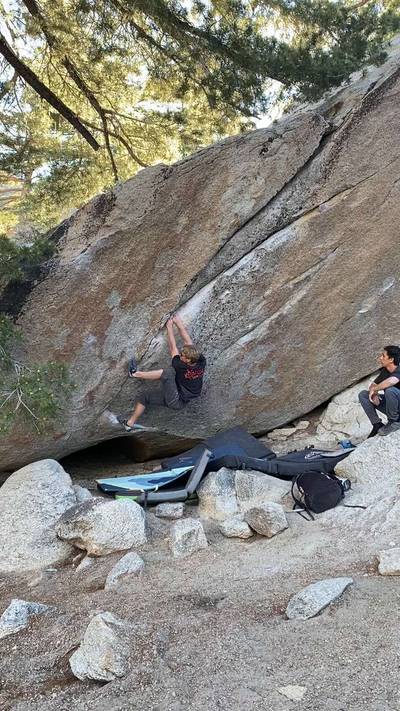 Left Gold Crack Sit v7, Tramway - Beta Video from ZackaryH