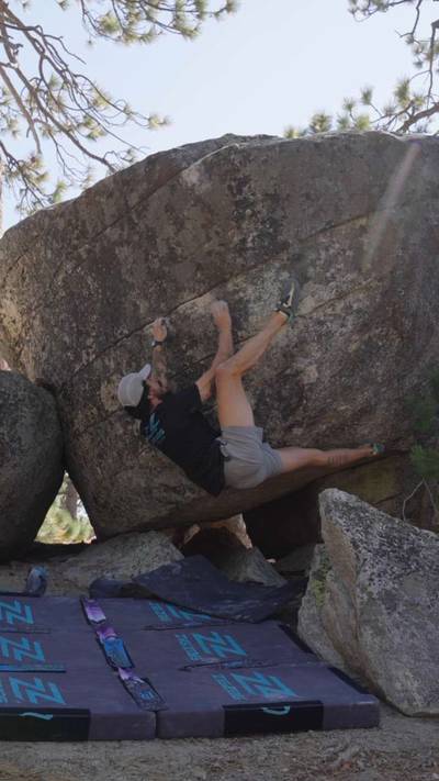 The Toy Climb v5, Black Mountain - Beta Video from breakingbeta