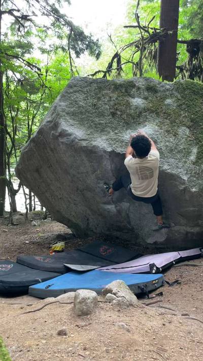 The Tigger v5, Squamish - Beta Video from onassisclimbs