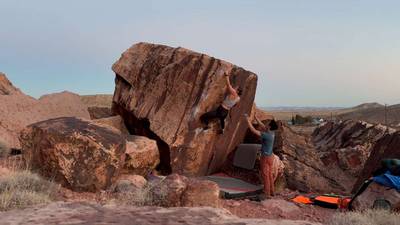 Van Betten Arete v4, Red Rock - Beta Video from Stefi_g