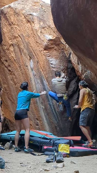Denizen v4, Hueco Tanks - Beta Video from elim