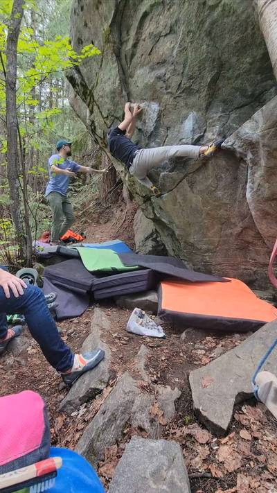 Shitty Kitty v5, Vernon - Beta Video from GarretMac