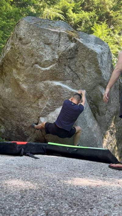 Pavelini v7, Squamish - Beta Video from mike.cuts.feet