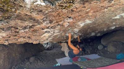 Mistaken Identity v8, Lake Tahoe - Beta Video from Rox.likes.rocks