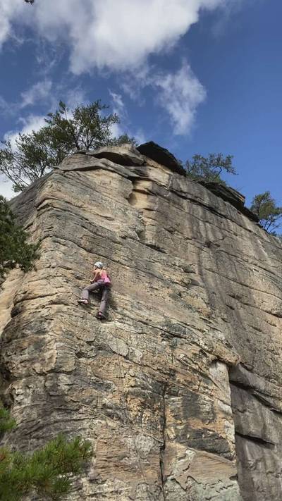 Strike a Scowl 5.10b, New River Gorge - Beta Video from SoonerorBelayer