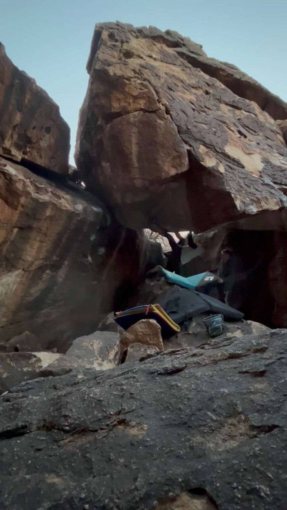 Girls of El Paso v5, Hueco Tanks - Beta Video from AndrewSpiars