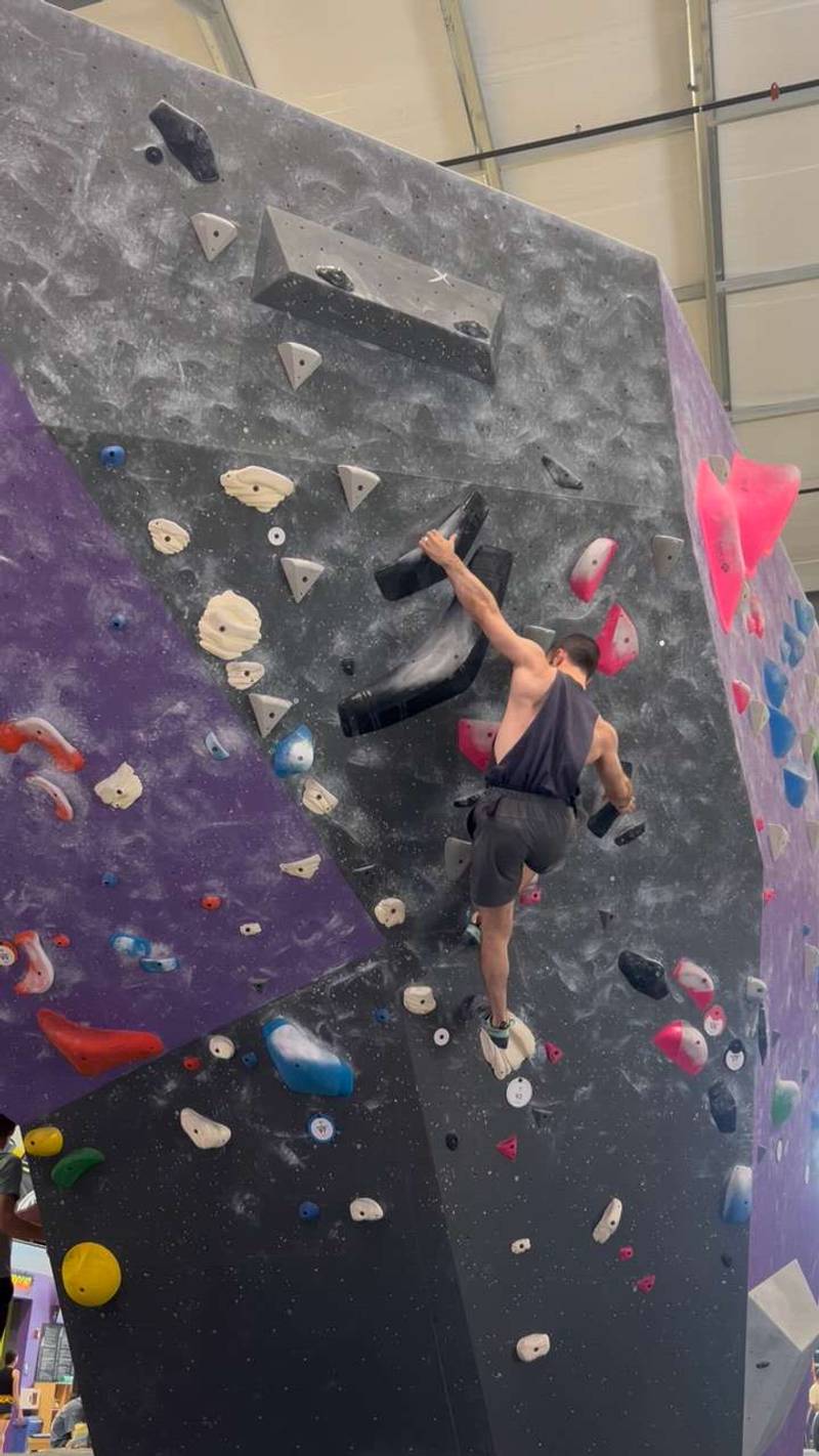 Black v7, DYNO Detroit - Beta Video from Racos
