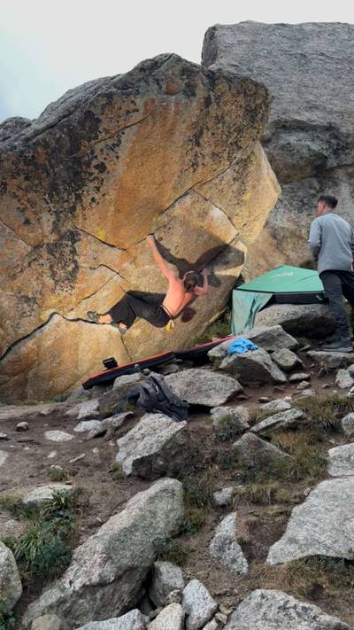 Chalk on Rock v8, Lincoln Lake - Beta Video from Chris_Ol