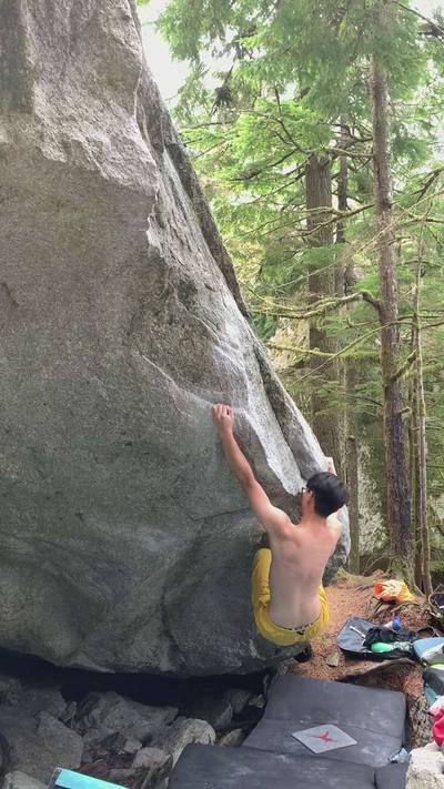 Worm World Cave Low v10, Squamish - Beta Video from vjosh