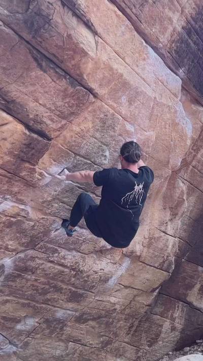 Wet Dream v12, Red Rock - Beta Video from mylesclimbs