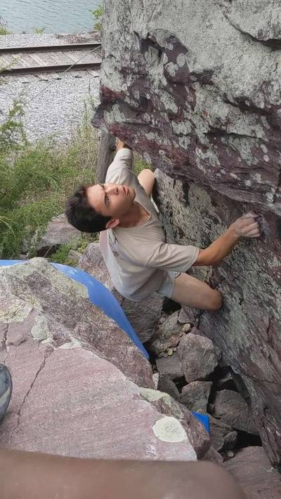 Light Saber v5, Devil's Lake - Beta Video from StaticMax