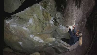 The Footless Traverse v5, Leavenworth - Beta Video from annaclimbing