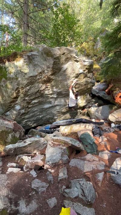 First Come First Serve v6, Squamish - Beta Video from seanvanderluit
