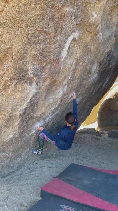 Bowling Pin Sit v6, Bishop - Beta Video from CampbiGriff