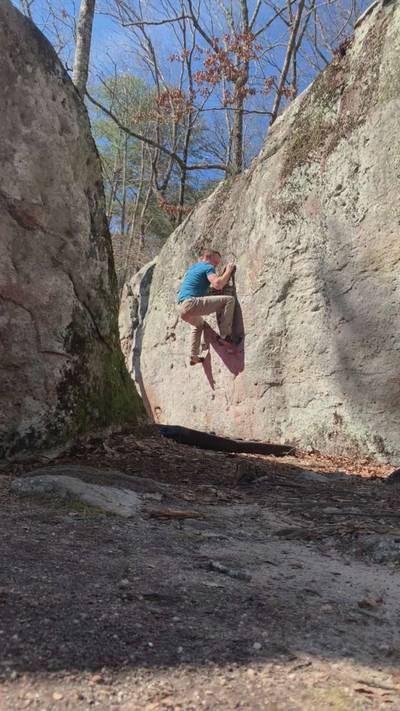 Get Low v4, Hospital Boulders - Beta Video from OldManRamsey
