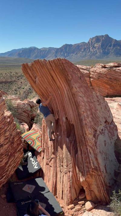 Candy Cane Lane v1, Red Rock - Beta Video from DiegoC