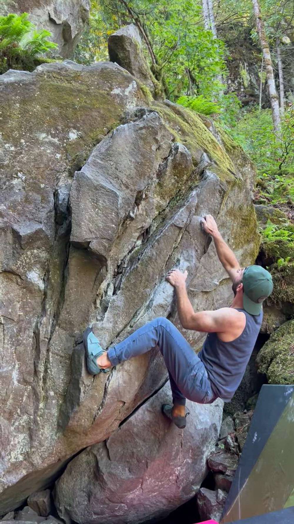 Warmup Boulder Right v1, Carver - Beta Video from richj