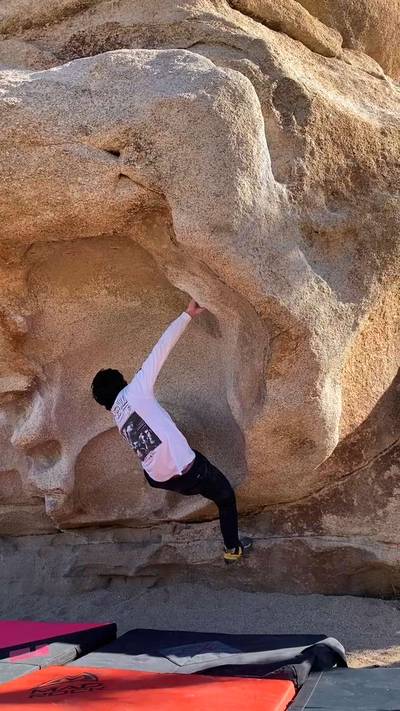 Roof Romp v4, Joshua Tree - Beta Video from _catharsism