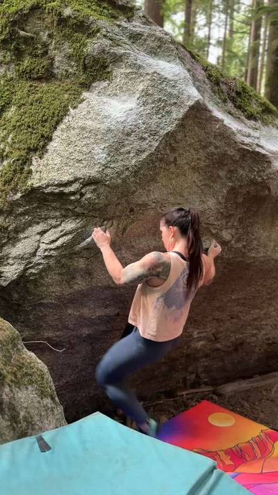 Honeybee Humpfest v3, Squamish - Beta Video from mountainmarie