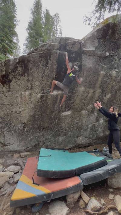 Midnight Train v8, Lake Tahoe - Beta Video from routesetter