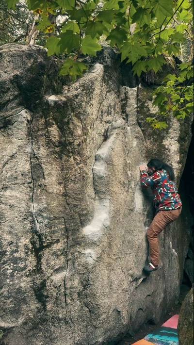Simply Paradise v2, Squamish - Beta Video from Climing