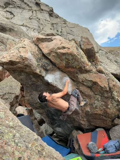 The Lonely Carpenter Stand v7, Lincoln Lake - Beta Video from ian.climbs