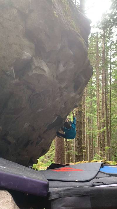 Golden Power Shower v7, North Bend - Beta Video from nicolemaksi