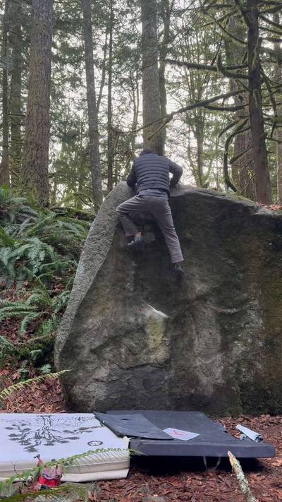 Left Arete (Zelda Dyno) v1, Index - Beta Video from climb_ryan