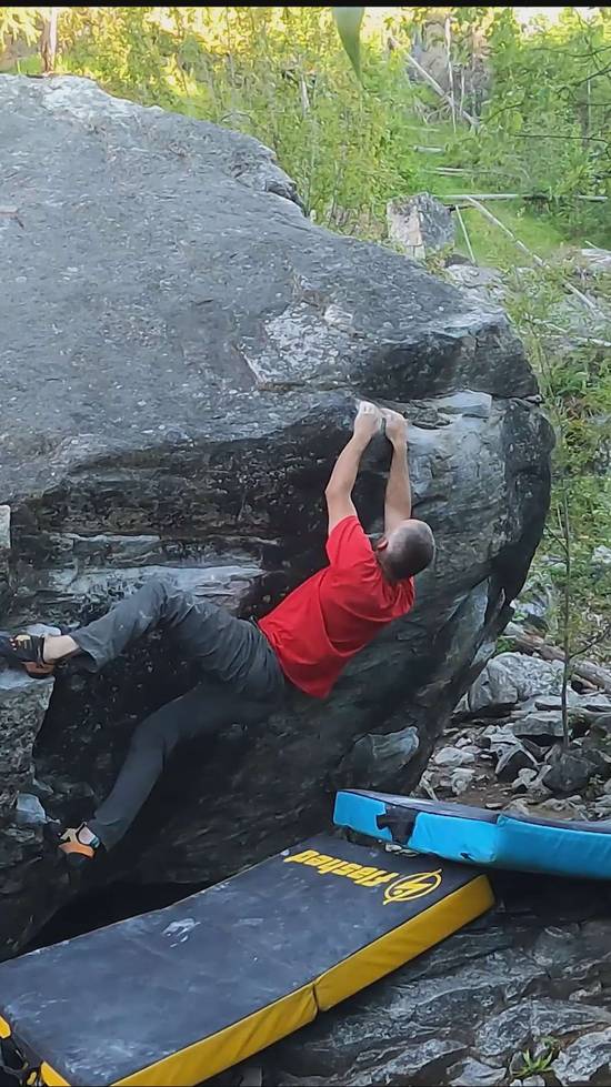 Schumacher Shuffle v4, Kelowna - Beta Video from AllTheV4s
