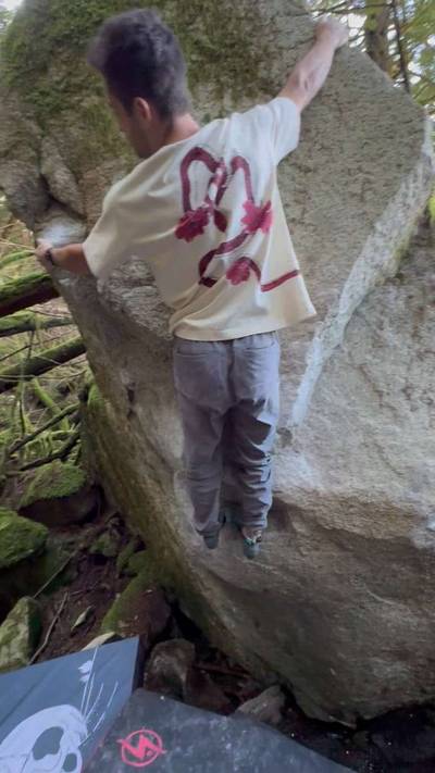 Polygons v10, Squamish - Beta Video from DannyClimbs7