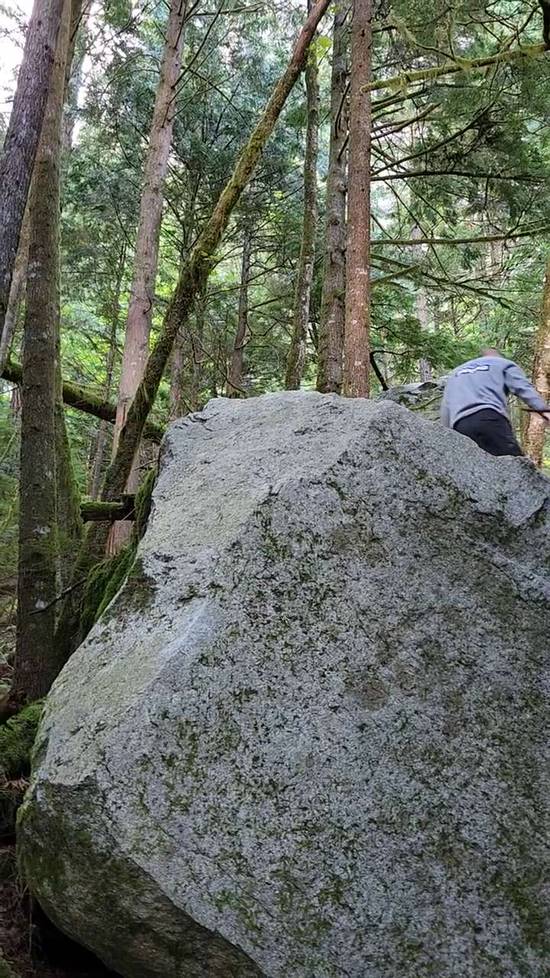 A Blur of Flying Meat v2, Squamish - Beta Video from CarsonClimbs