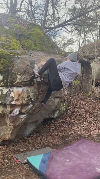 Frosted Flake v5, Hospital Boulders - Beta Video from madelonmachen