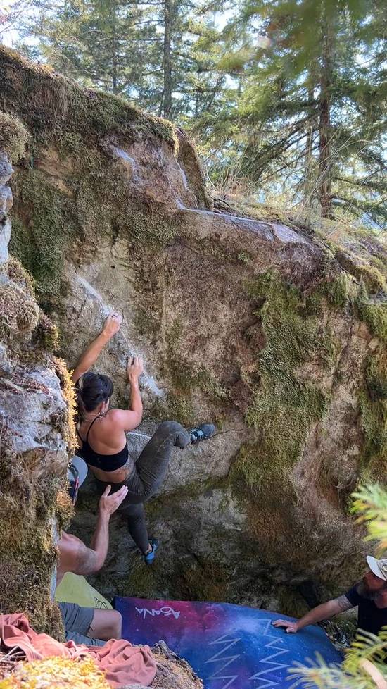 The Hurt Locker v7, Squamish - Beta Video from CRUXandbeta
