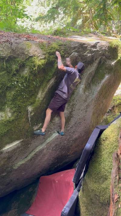 Spanish Fly v8, Index - Beta Video from climb_ryan