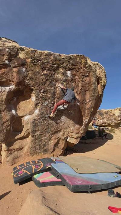 Huntsman Graffiti v5, Moe's Valley - Beta Video from Andy.turner