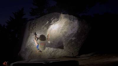 Consumption Junction v6, Black Mountain - Beta Video from FrogClimbz