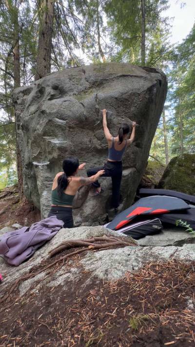 Helping Hands v4, Squamish - Beta Video from hylto